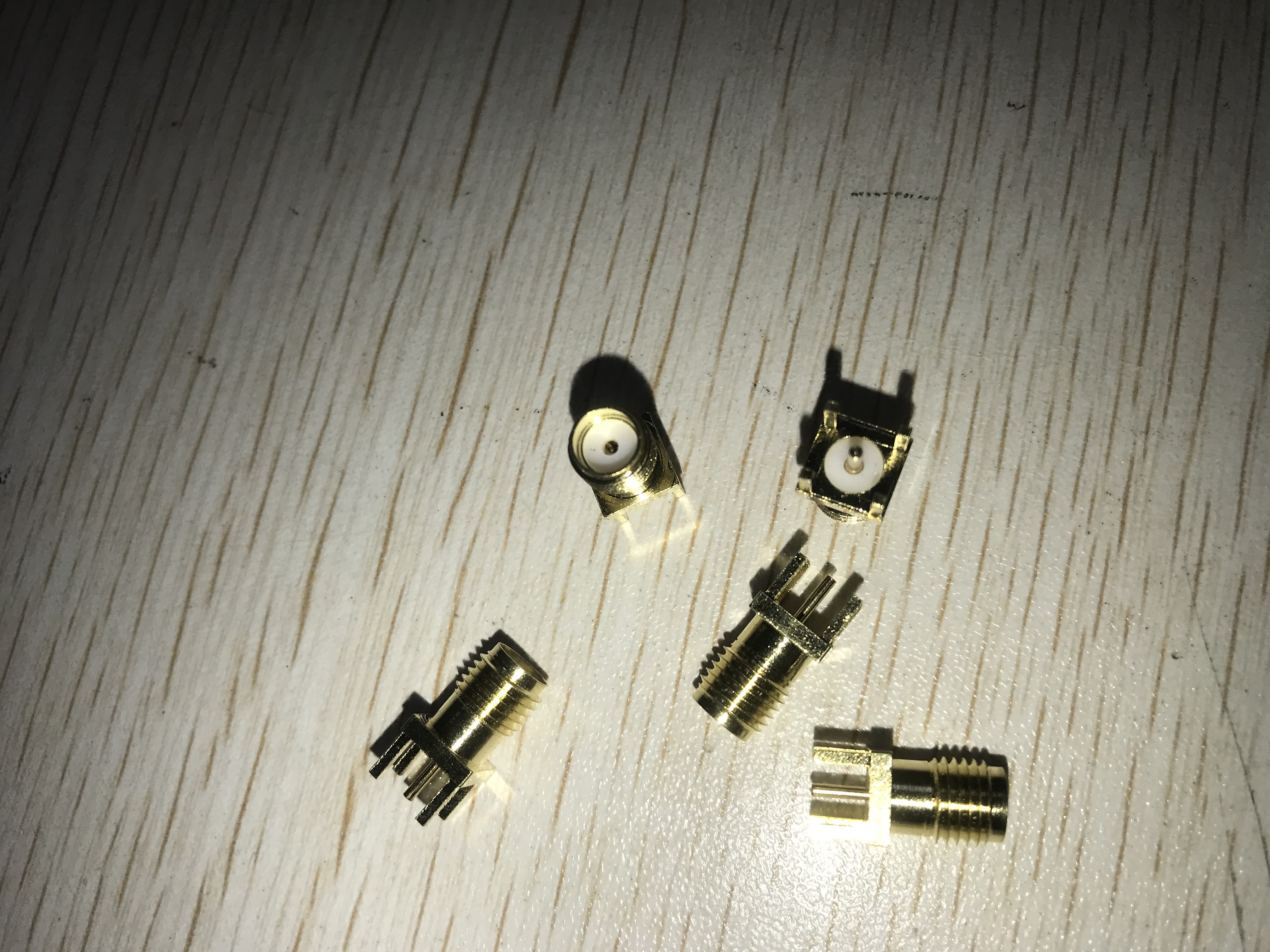 KH-SMA-KE-Z SMA 内孔 正脚 镀金半牙H=8MM RF射频同轴连接器